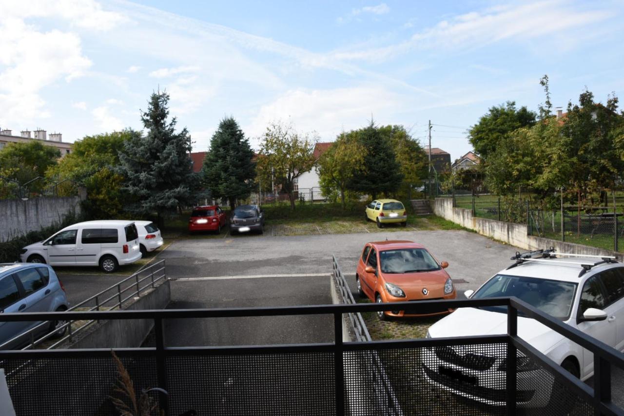 Api Apartment Zagreb Eksteriør billede